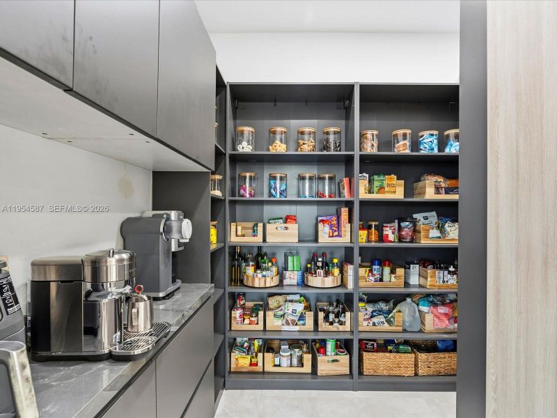 Close-up of interior finishes inside a home in , Plantation (Image 18).