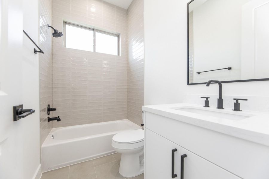 Furnished interior view inside a new home in , Houston (Image 36).