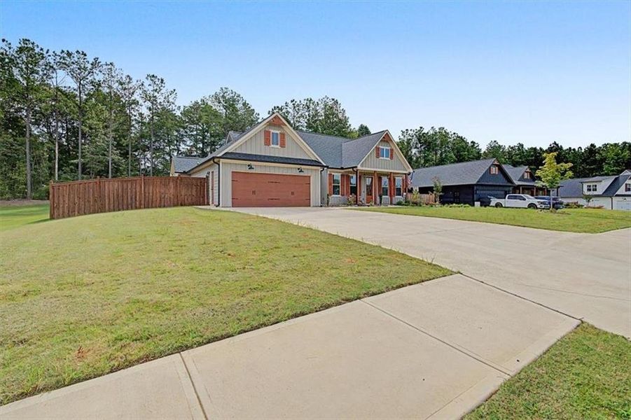 Front exterior of a new home in , Rockmart, GA, highlighting curb appeal (Image 28). Front exterior of a new home in , Rockmart, GA, highlighting curb appeal (Image 28).