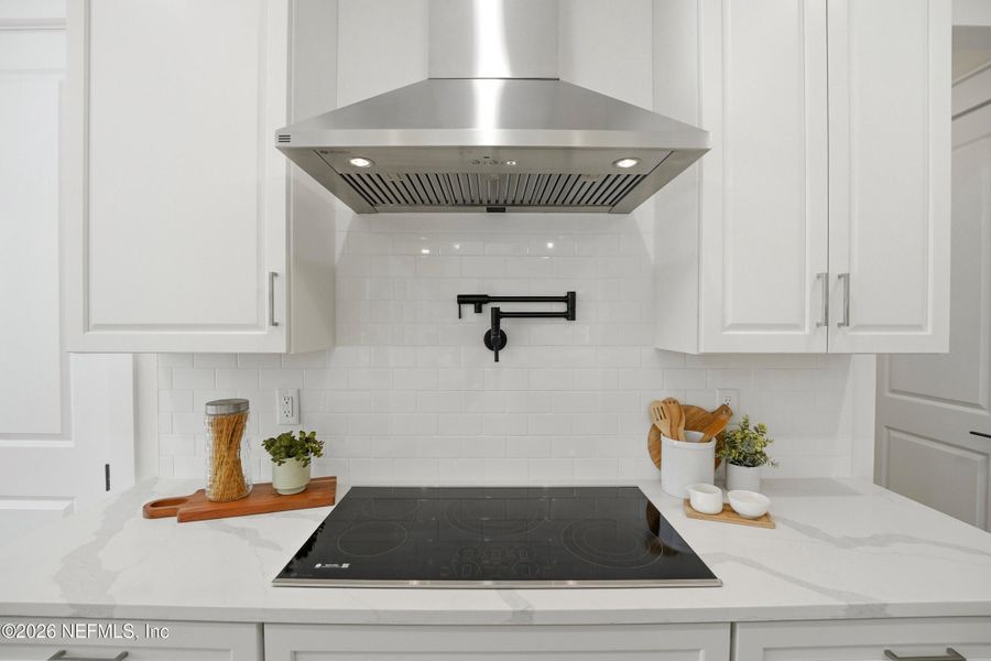 Close-up of interior finishes inside a home in , Jacksonville Beach (Image 21).