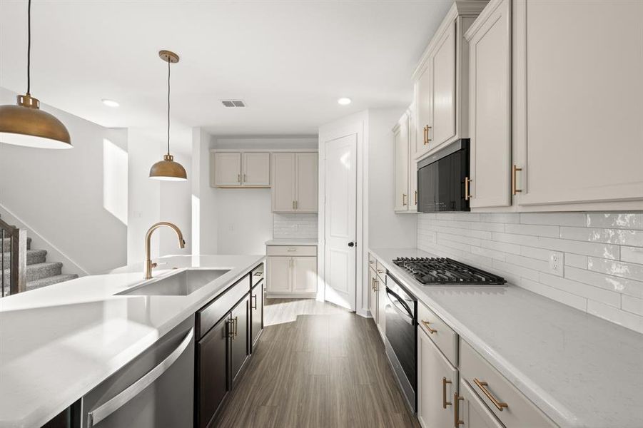 8728 Treeline- Kitchen-3