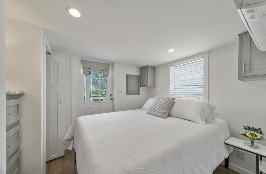 Spa-like primary suite