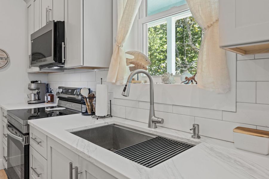 Image 43 of a home in .