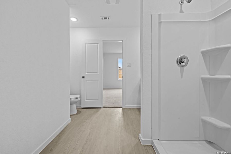 Spacious, unfurnished interior of a new home in Voss Farms, New Braunfels (Image 20). Spacious, unfurnished interior of a new home in Voss Farms, New Braunfels (Image 20).