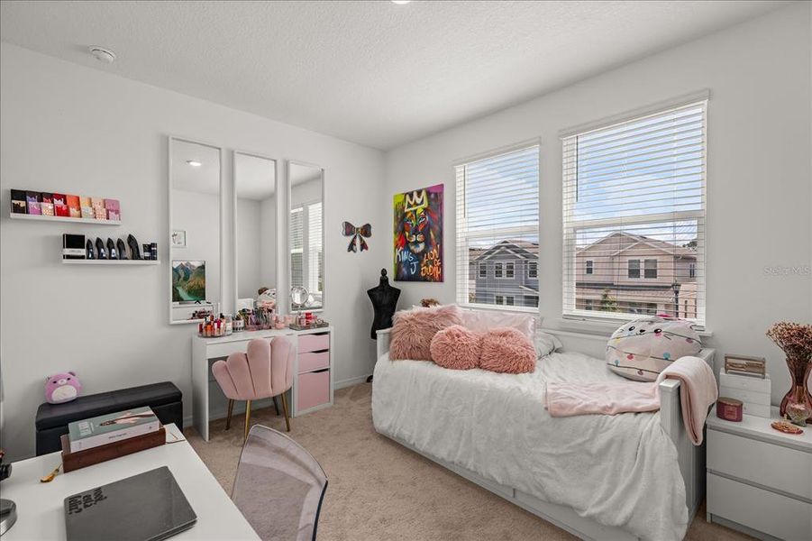 Furnished interior view inside a new home in , Winter Garden (Image 16).