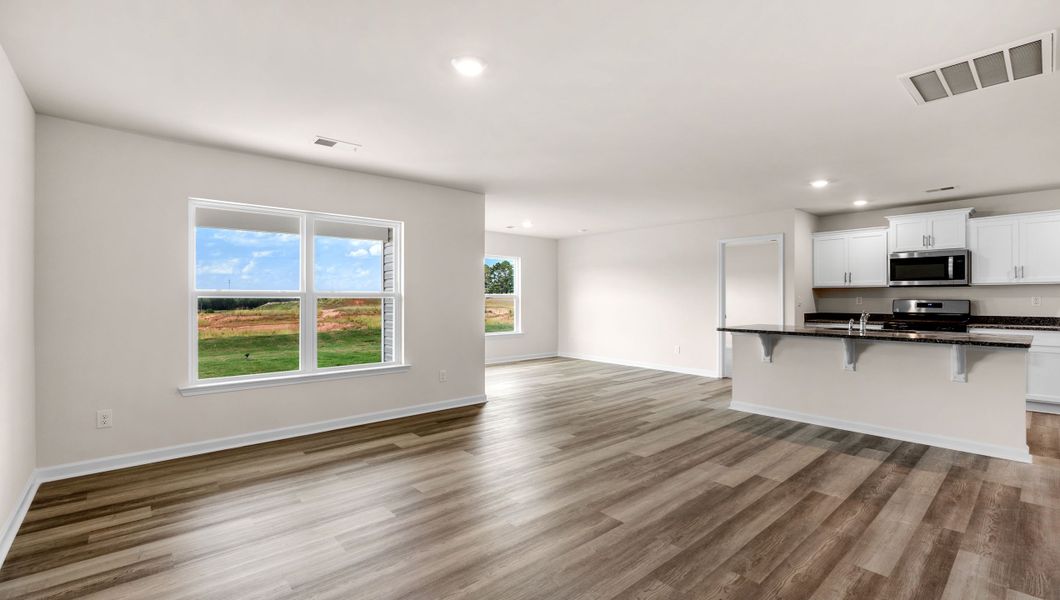 Spacious, unfurnished interior of a new home in Waverly Station, Greenwood (Image 14).