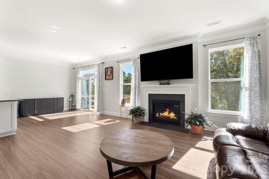 Furnished interior view inside a new home in Summerlin, Mooresville (Image 10).