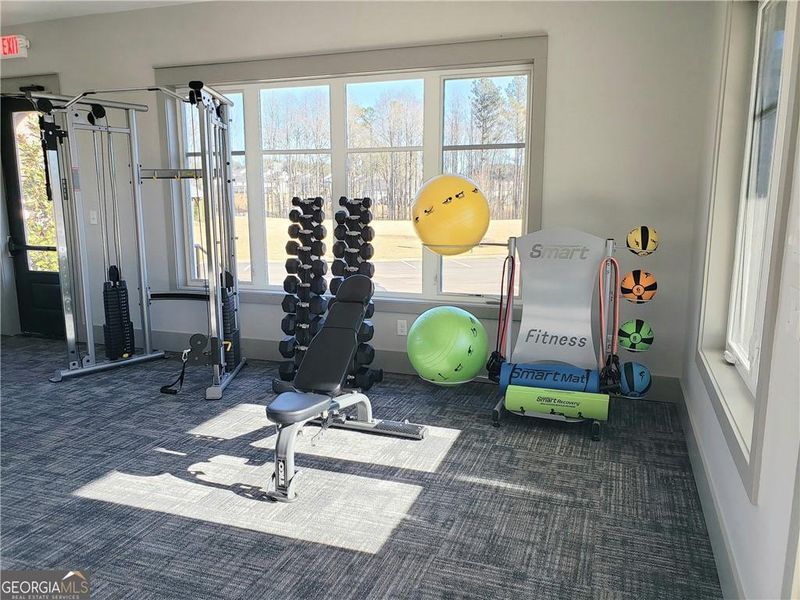 Community amenities in Twin Lakes, Hoschton (Image 17).