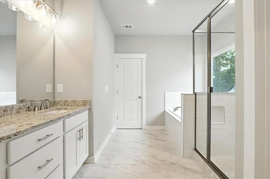 Furnished interior view inside a new home in , Jefferson (Image 7).