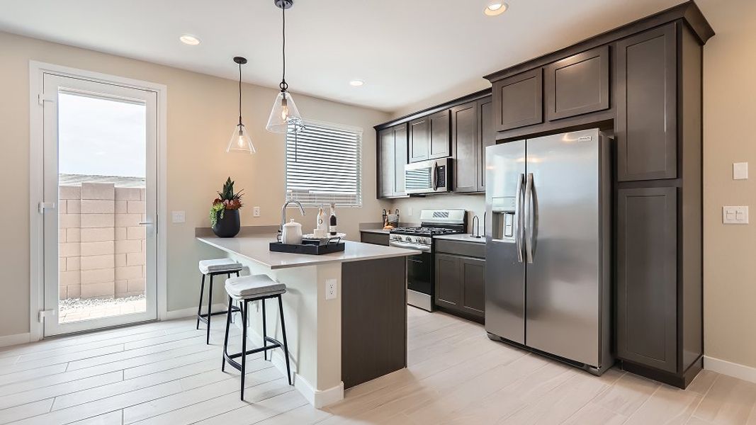 4083 Revolution NG Kitchen 1of3 F1 Base10 4083 Revolution NG Kitchen 1of3 F1 Base10