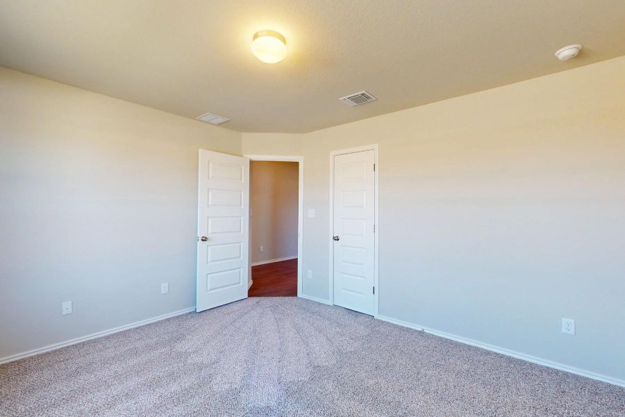 Spacious, unfurnished interior of a new home in Carillon, Manor (Image 25).
