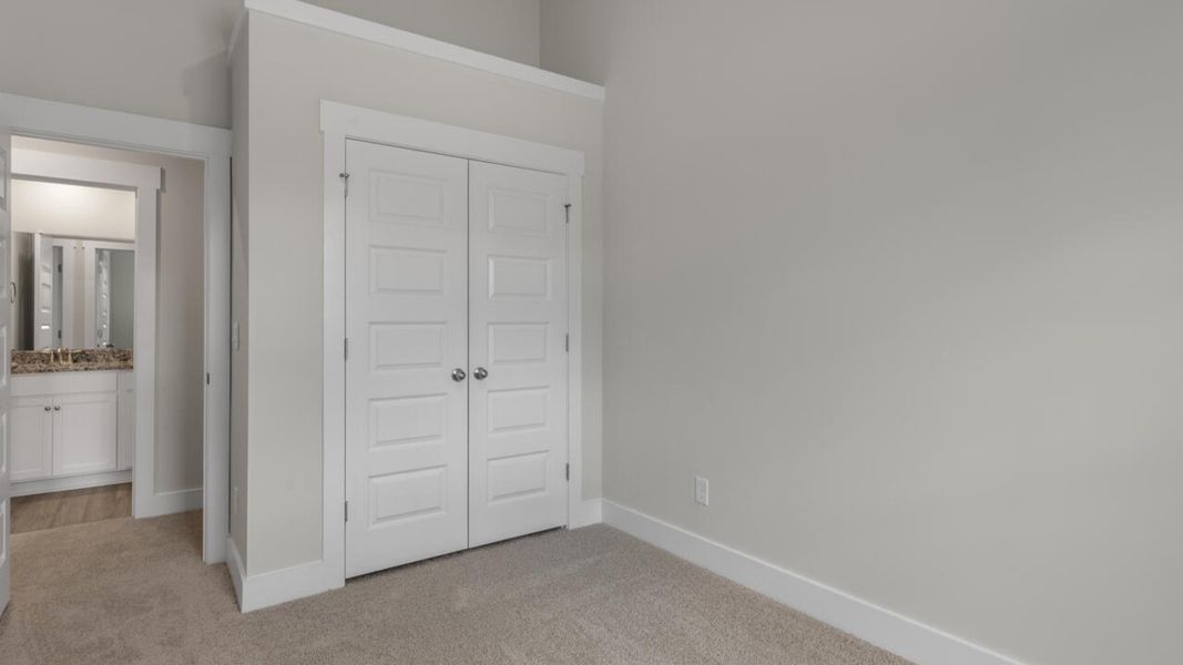 Spacious, unfurnished interior of a new home in Indigo Preserve Townhomes, Leland (Image 28).