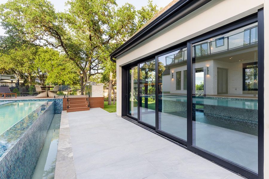 Close casita down for guest quiet. Close casita down for guest quiet.