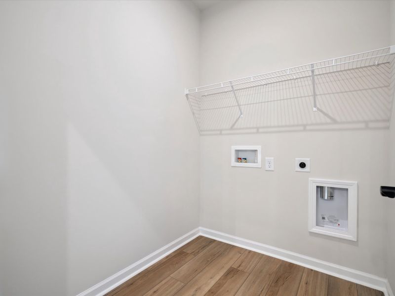 Spacious, unfurnished interior of a new home in Millstone, Cramerton (Image 22).