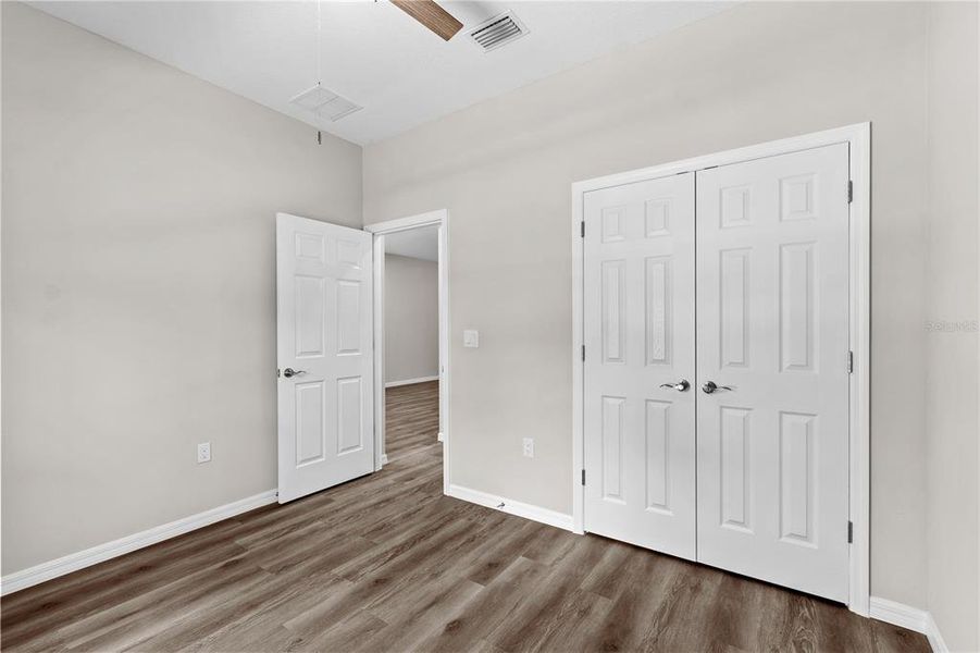 Spacious, unfurnished interior of a new home in , Tampa (Image 14).
