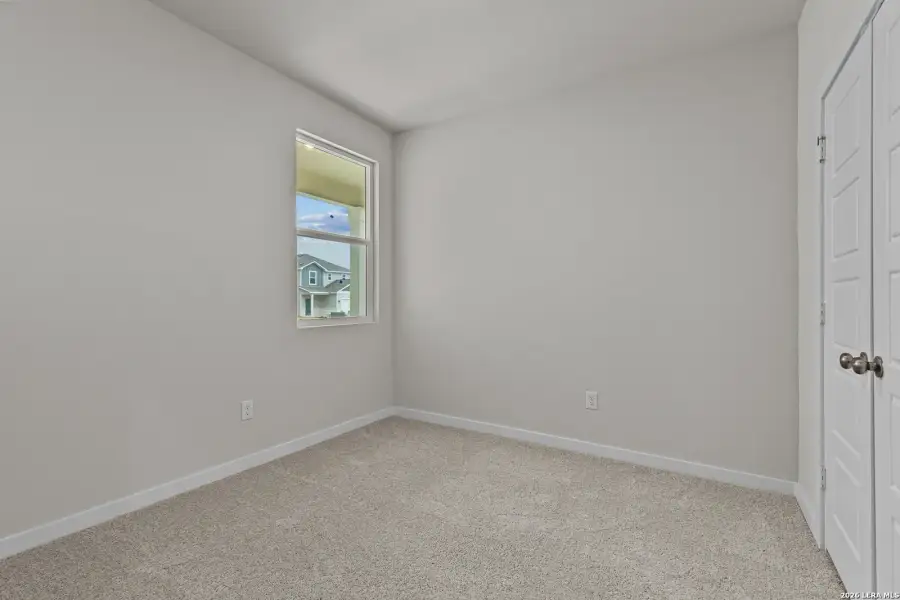 Spacious, unfurnished interior of a new home in Park Place, New Braunfels (Image 15). Spacious, unfurnished interior of a new home in Park Place, New Braunfels (Image 15).