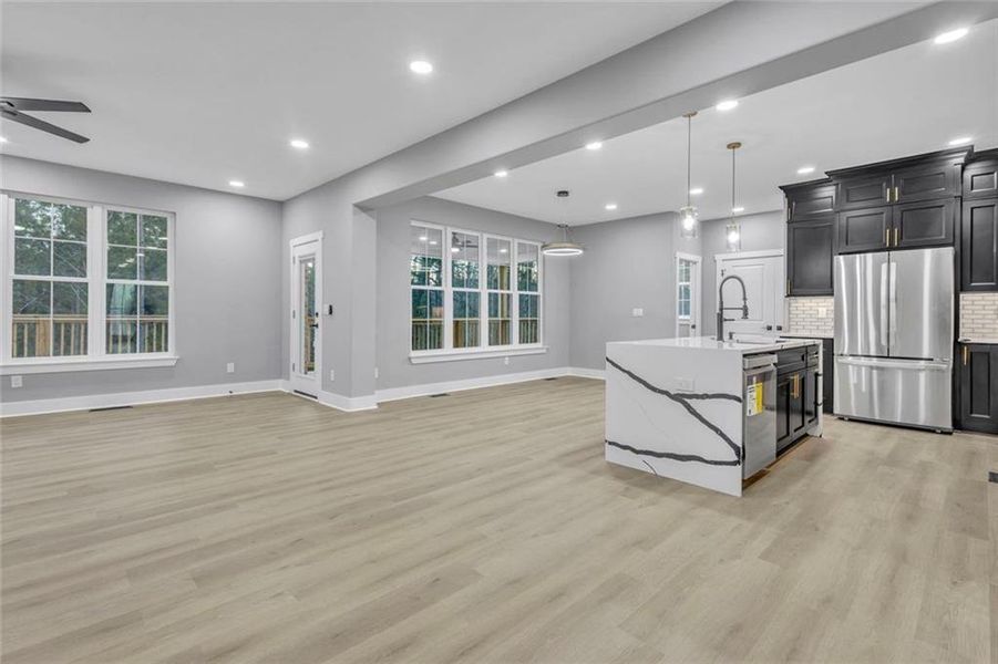 Spacious, unfurnished interior of a new home in , Fairburn (Image 23).