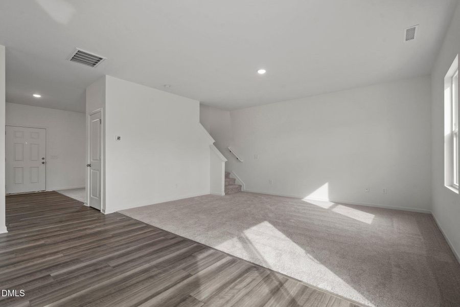 18-web-or-mls-_NFP7514 18-web-or-mls-_NFP7514