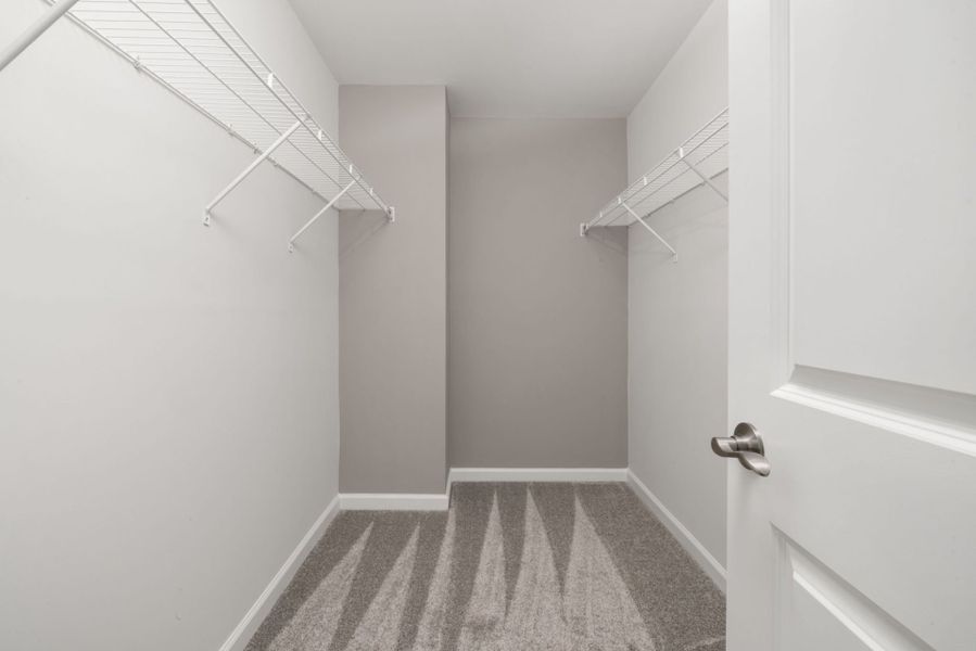 Spacious, unfurnished interior of a new home in Solana, Durham (Image 18).