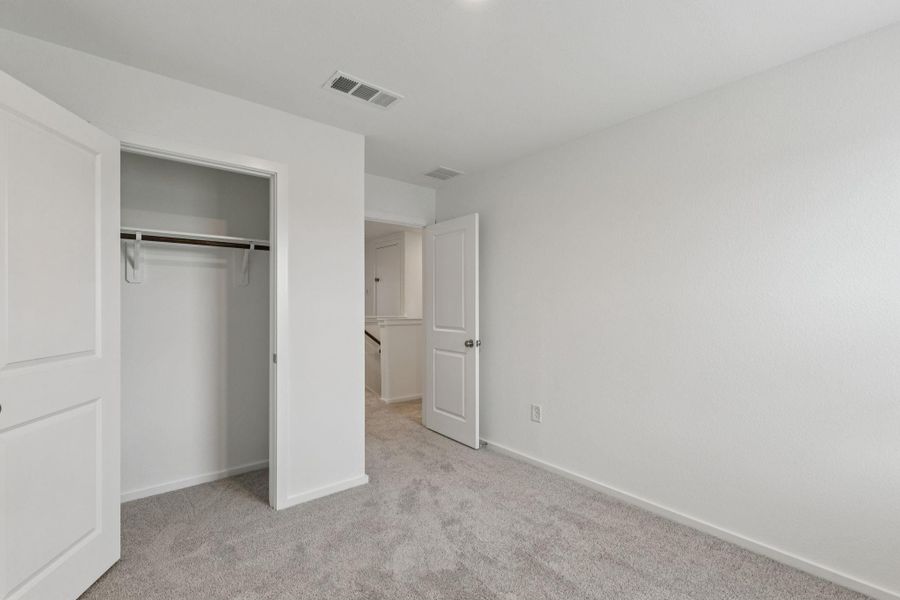 Spacious, unfurnished interior of a new home in Decker Farms, Magnolia (Image 18).