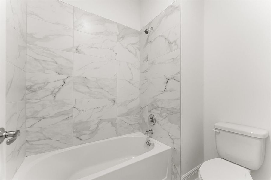 US_SEF_FELICIA_LOT 222_BATH 2 US_SEF_FELICIA_LOT 222_BATH 2