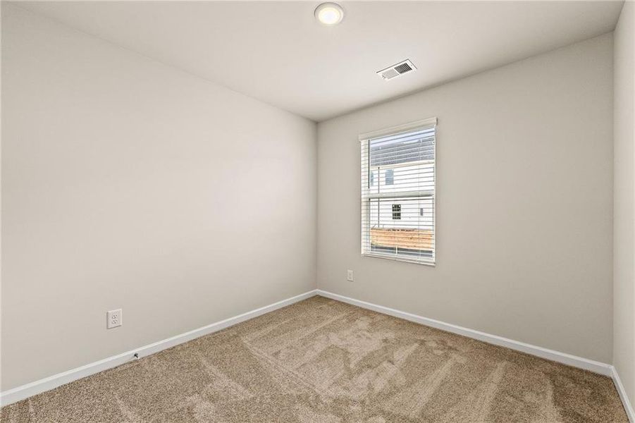 Spacious, unfurnished interior of a new home in The Grove At Mundy Mill, Gainesville (Image 19). Spacious, unfurnished interior of a new home in The Grove At Mundy Mill, Gainesville (Image 19).