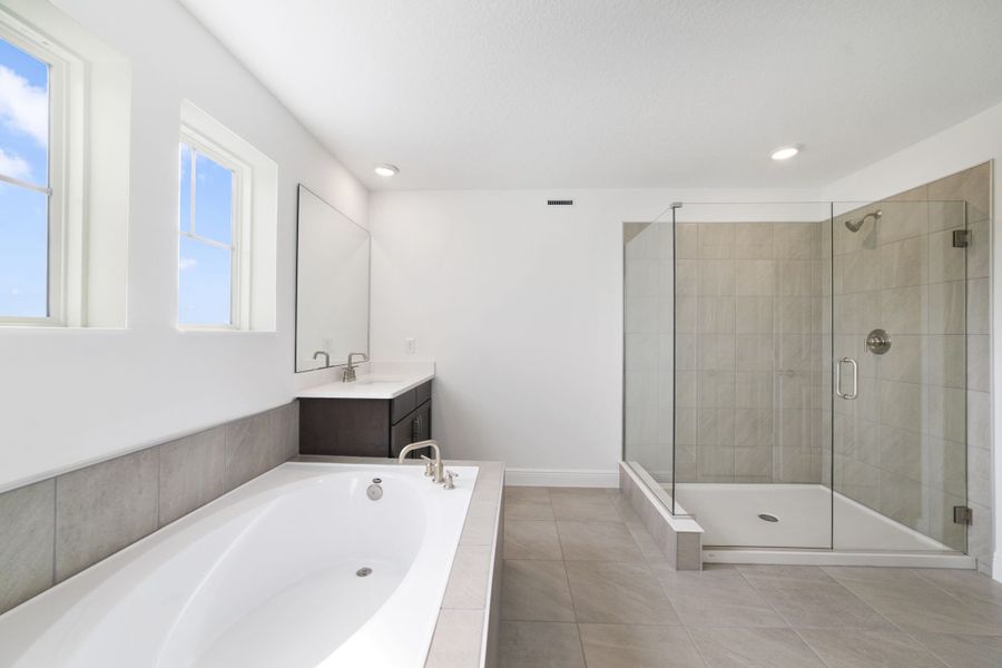 Furnished interior view inside a new home in Vintner Reserve, Clermont (Image 11).