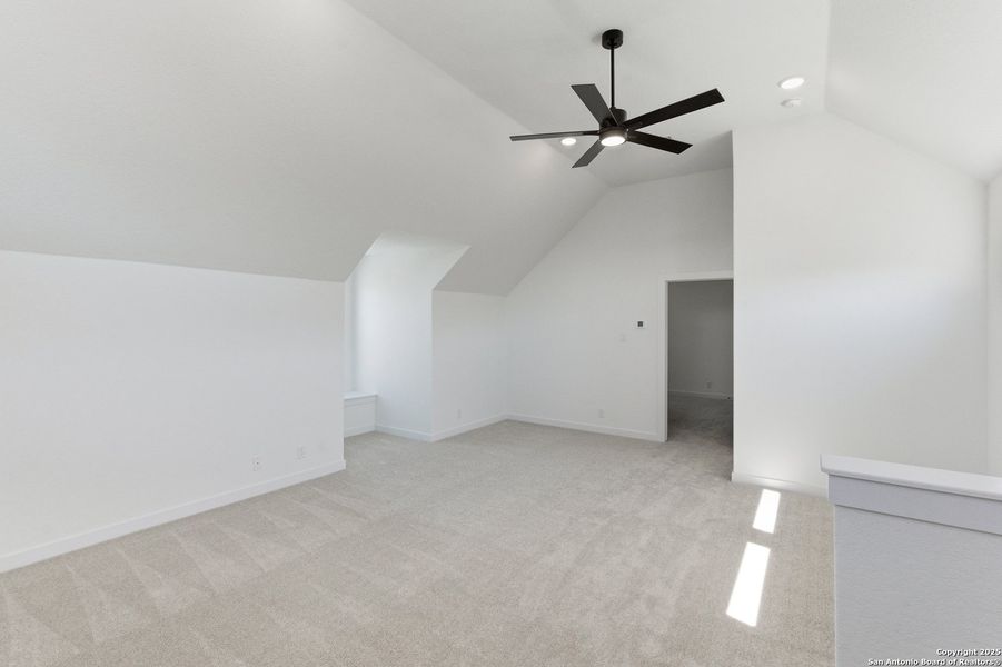 Spacious, unfurnished interior of a new home in The Crossvine – Garden Homes, Schertz (Image 30). Spacious, unfurnished interior of a new home in The Crossvine – Garden Homes, Schertz (Image 30).