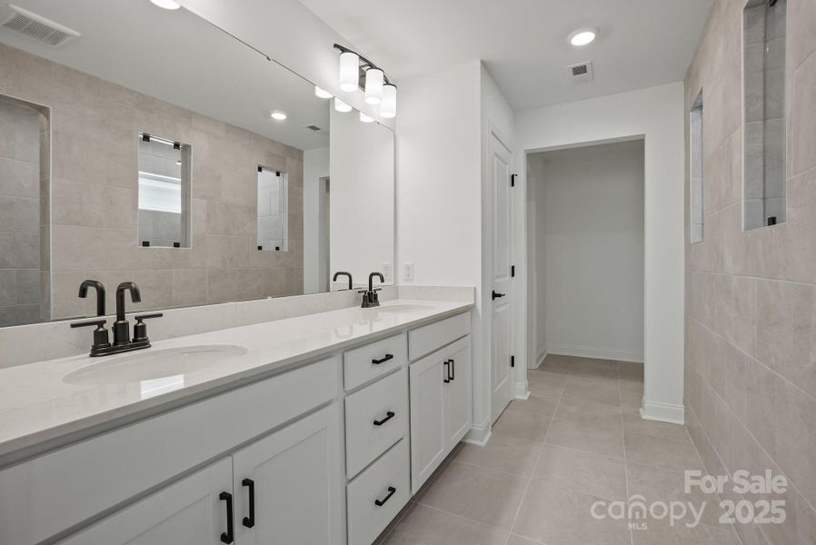 Furnished interior view inside a new home in Cannon Run, Concord (Image 7). Furnished interior view inside a new home in Cannon Run, Concord (Image 7).