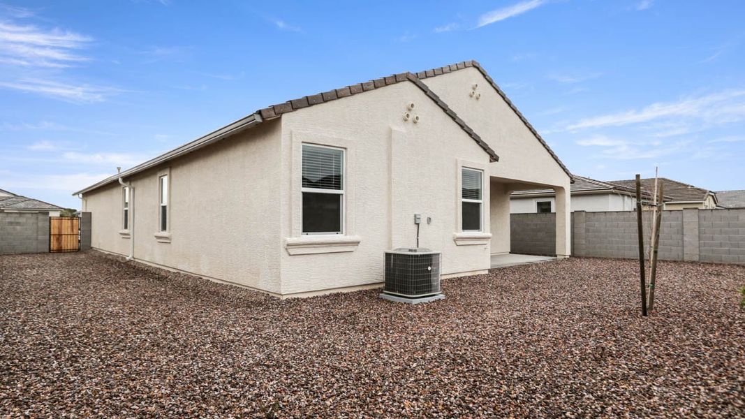 Exterior details and patio area of a home in Rio Rancho Estates, Wittmann (Image 15).