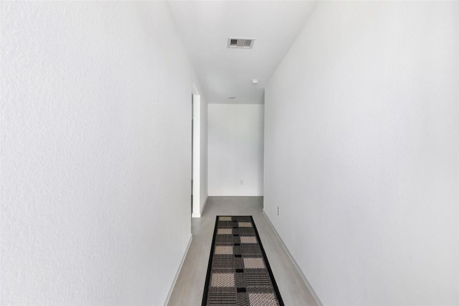 Spacious, unfurnished interior of a new home in Tavola, New Caney (Image 13).
