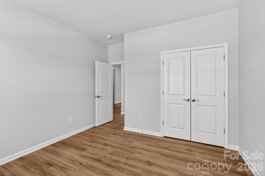 Spacious, unfurnished interior of a new home in Roselyn, Lancaster (Image 27).