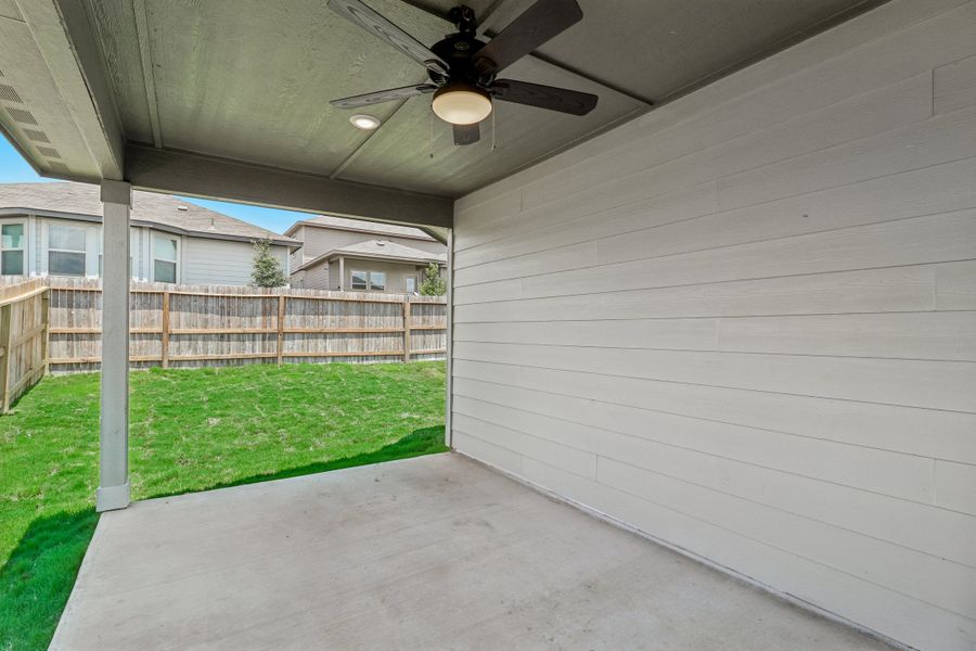 Back exterior of the Allen floorplan at a Meritage Homes community. Back exterior of the Allen floorplan at a Meritage Homes community.