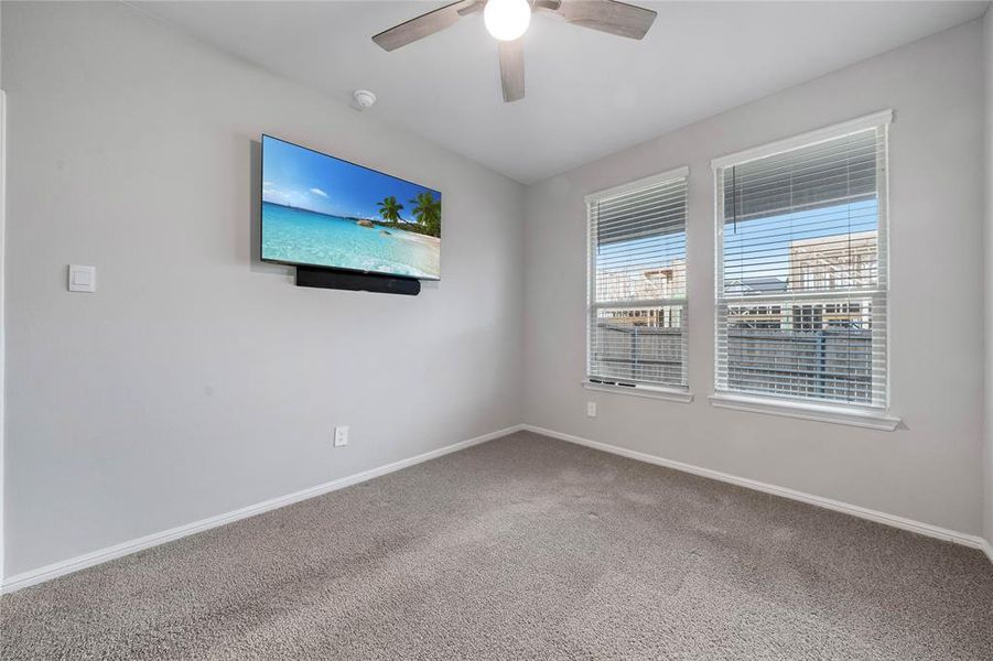 Spacious, unfurnished interior of a new home in Heritage Village, Haltom City (Image 23).