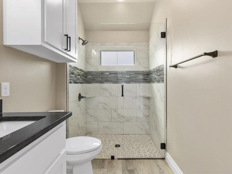 Furnished interior view inside a new home in , Granbury (Image 6).