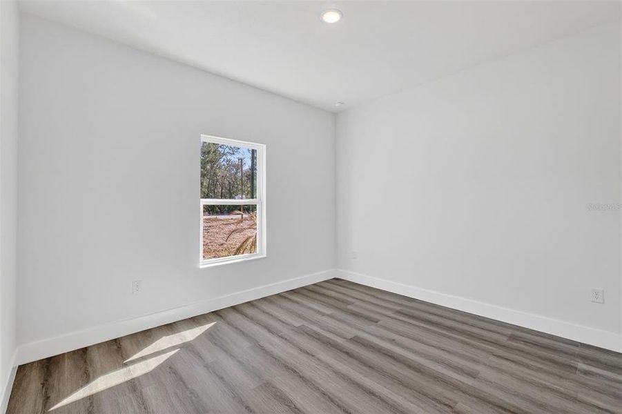 Spacious, unfurnished interior of a new home in , Ocklawaha (Image 20). Spacious, unfurnished interior of a new home in , Ocklawaha (Image 20).