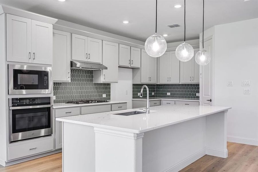 Furnished interior view inside a new home in Highland Lakes 50s, McKinney (Image 15). Furnished interior view inside a new home in Highland Lakes 50s, McKinney (Image 15).