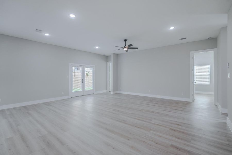 Quiet, established neighborhood within the acclaimed Klein ISD