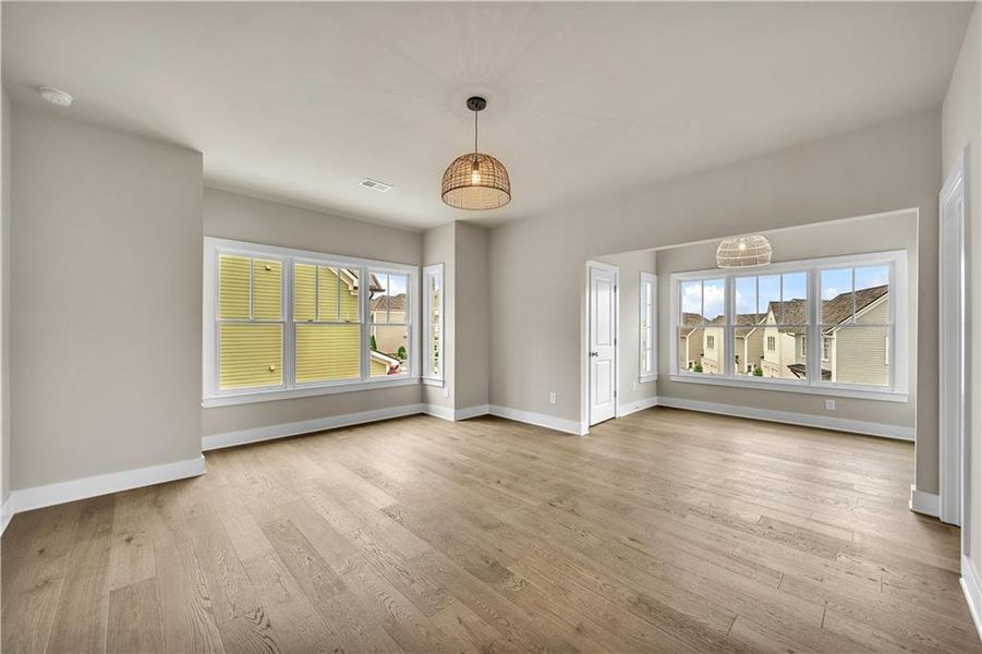 Spacious, unfurnished interior of a new home in Vickery, Cumming (Image 19).