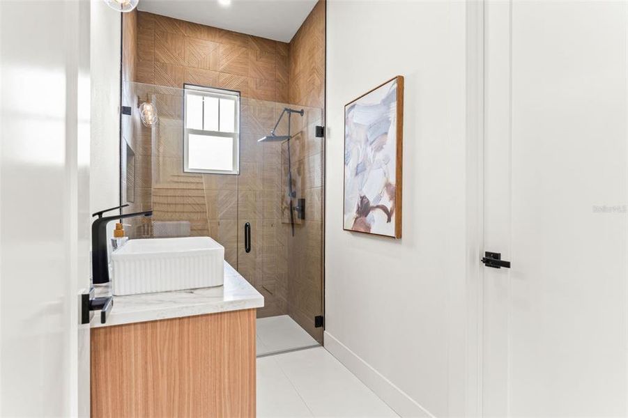 Furnished interior view inside a new home in , Seminole (Image 30).