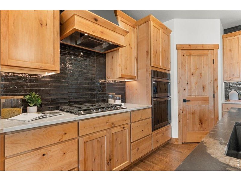 Furnished interior view inside a new home in Harvest Ridge, Berthoud (Image 46).