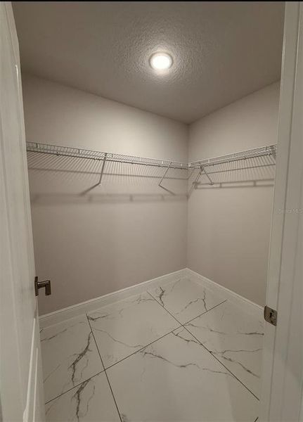 Spacious, unfurnished interior of a new home in , Kissimmee (Image 21).