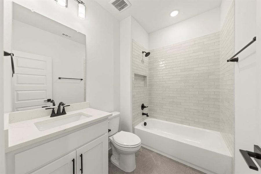 16. 591 Twilight - 2ND Bath