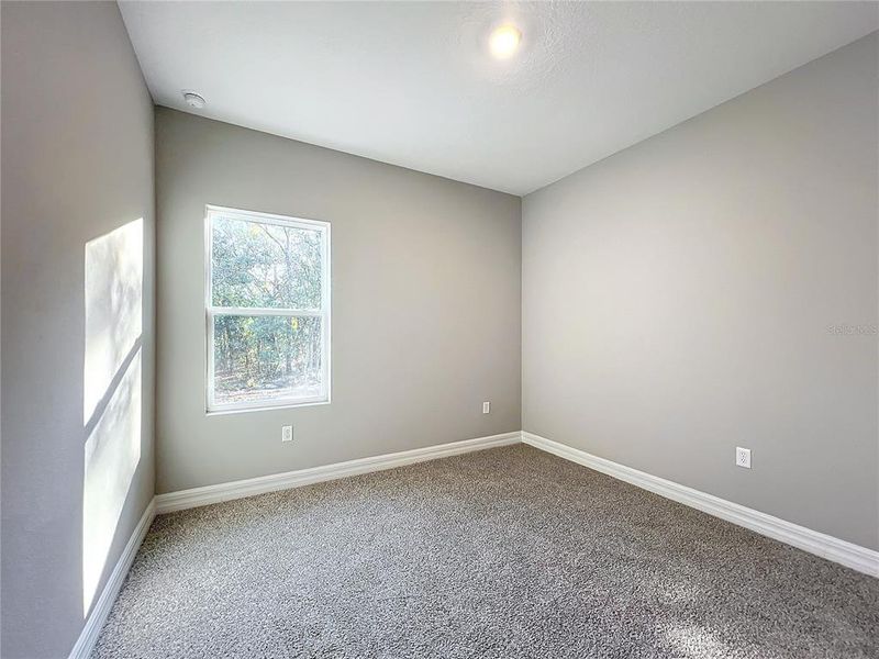 Spacious, unfurnished interior of a new home in , Lehigh Acres (Image 15).