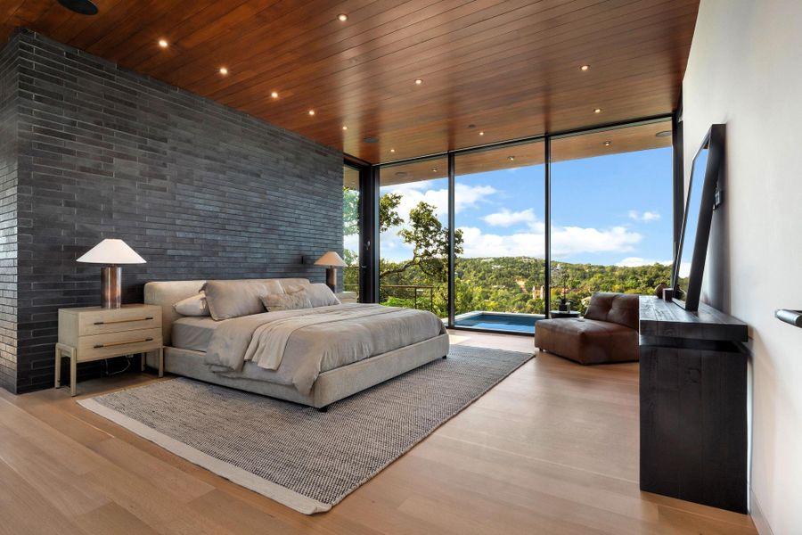 Image 18 of a home in .