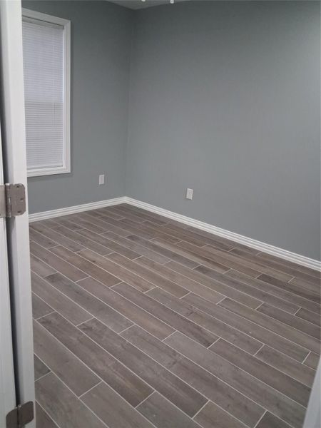 Spacious, unfurnished interior of a new home in , Livingston (Image 11).