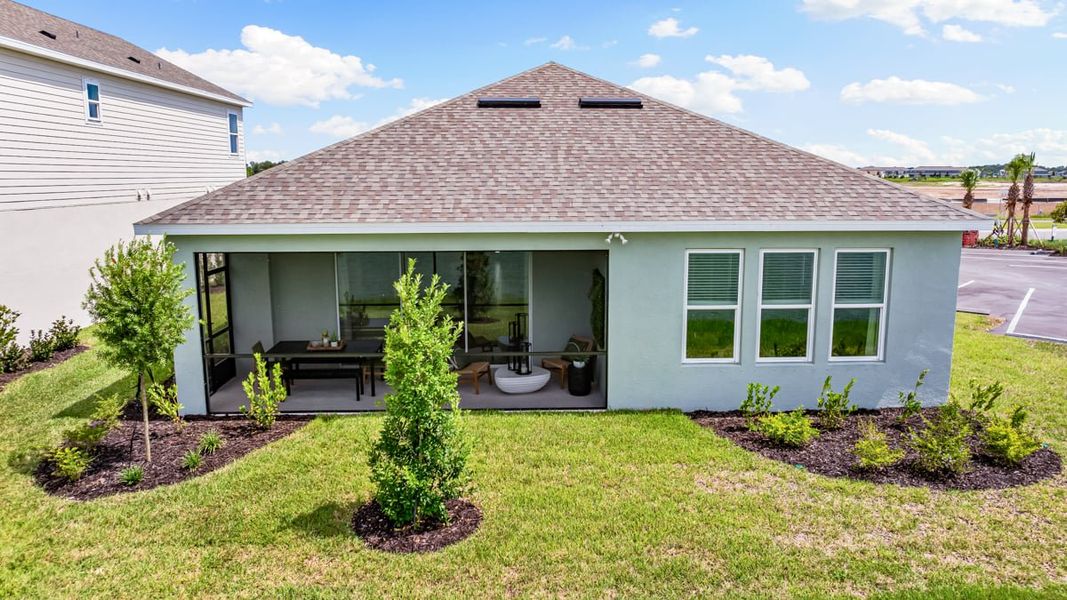 Exterior details and patio area of a home in Firethorn, Parrish (Image 4).