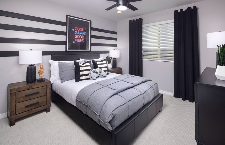 Representative furnished interior of a home built from the Prato by Pulte Homes in El Rancho Santa Rosa, Maricopa (Image 19).