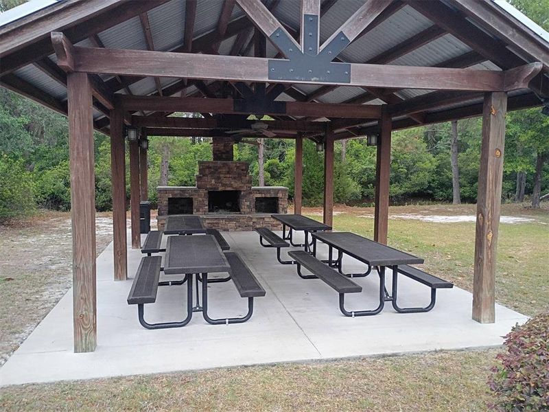 Community amenities in , Lake City (Image 72).