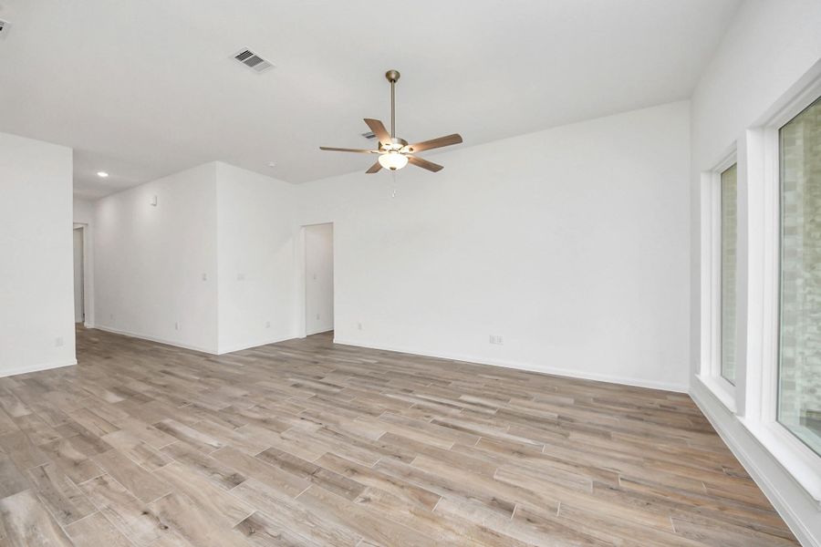 Spacious, unfurnished interior of a new home in 50' Traditional Homes at Elyson, Katy (Image 18). Spacious, unfurnished interior of a new home in 50' Traditional Homes at Elyson, Katy (Image 18).